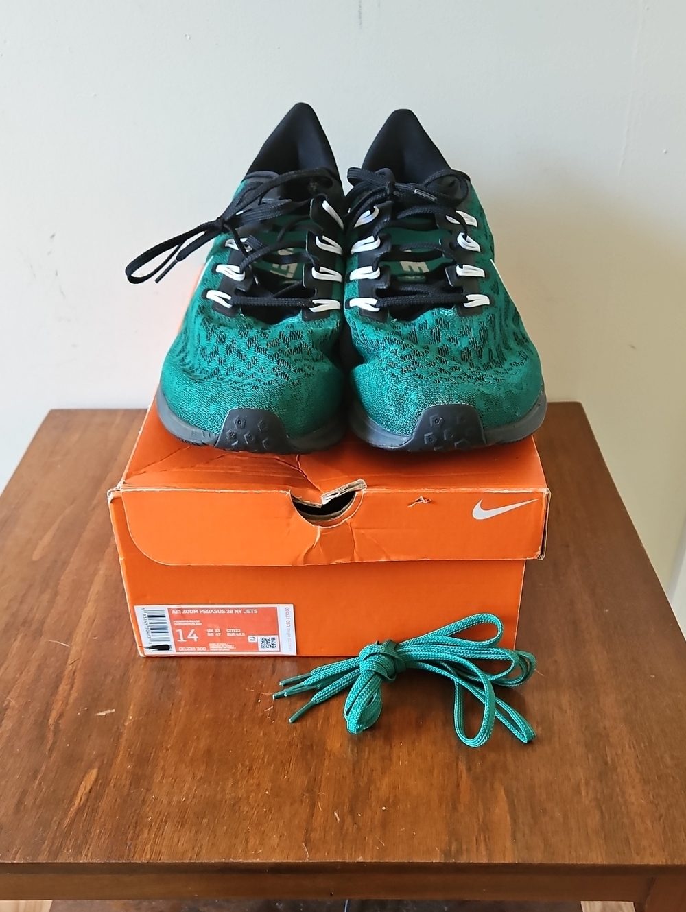 Nike NY Jets Air Zoom Pegasus 36 Size 14 CI938 300
